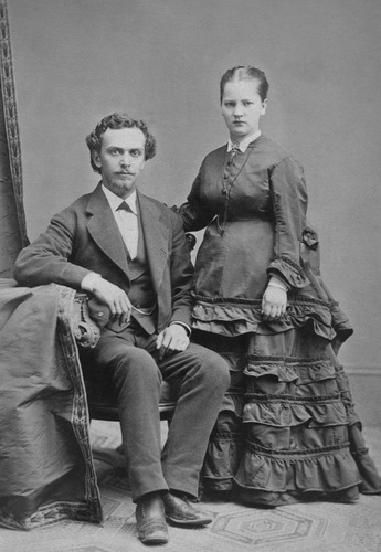 novie-vilozhennie-poymali-telku-i-dali-v-rot