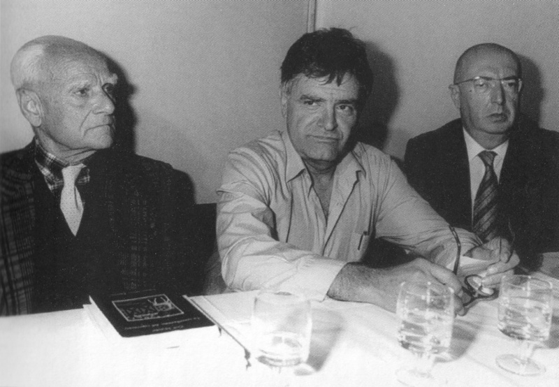 Альберто Моравиа, Фазиль Искандер и&#160;Витторио Страда. Капри, 1988. Источник фото: www.<span class="nobr"><span class="nobr">independent-academy</span></span>.net