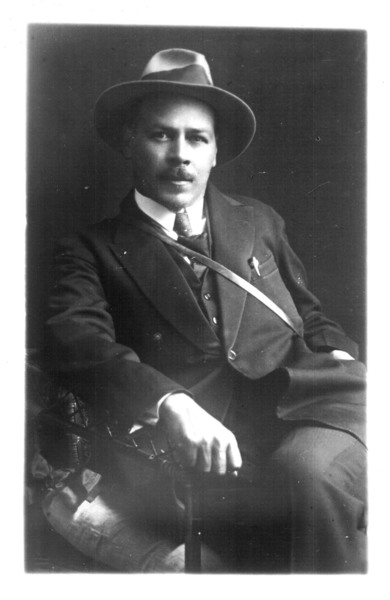 Н. И. Вавилов после экспедиции в Эфиопию. Эритрея, Асмара, 1927