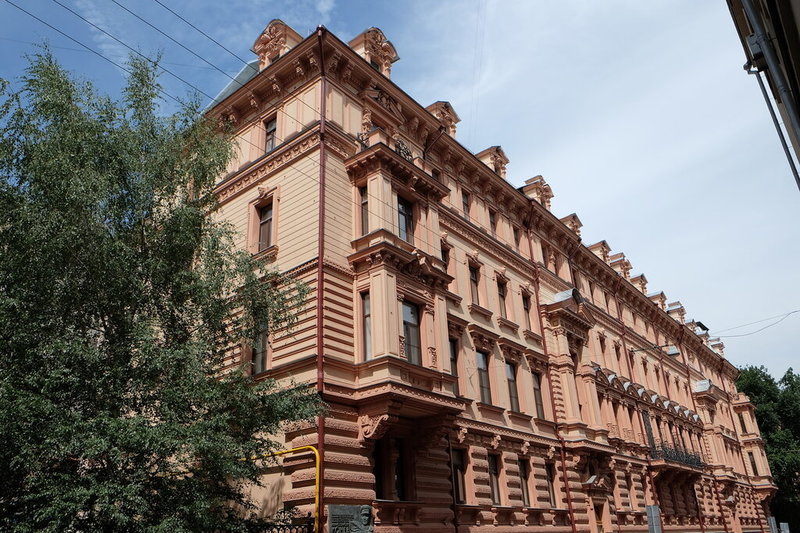 Дом 3 по улице Грановского. Сегодня – Романов переулок, 3.