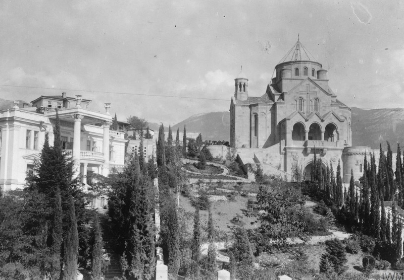 Церковь Святой Рипсиме в Ялте. 1918. Источник фото: www.iwm.org.uk
